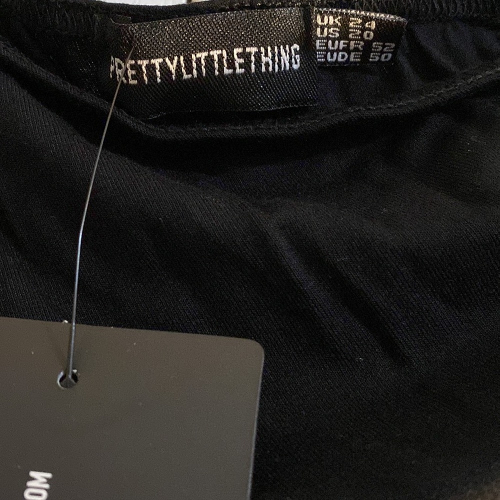 PrettyLittleThing - Picture 2 of 2